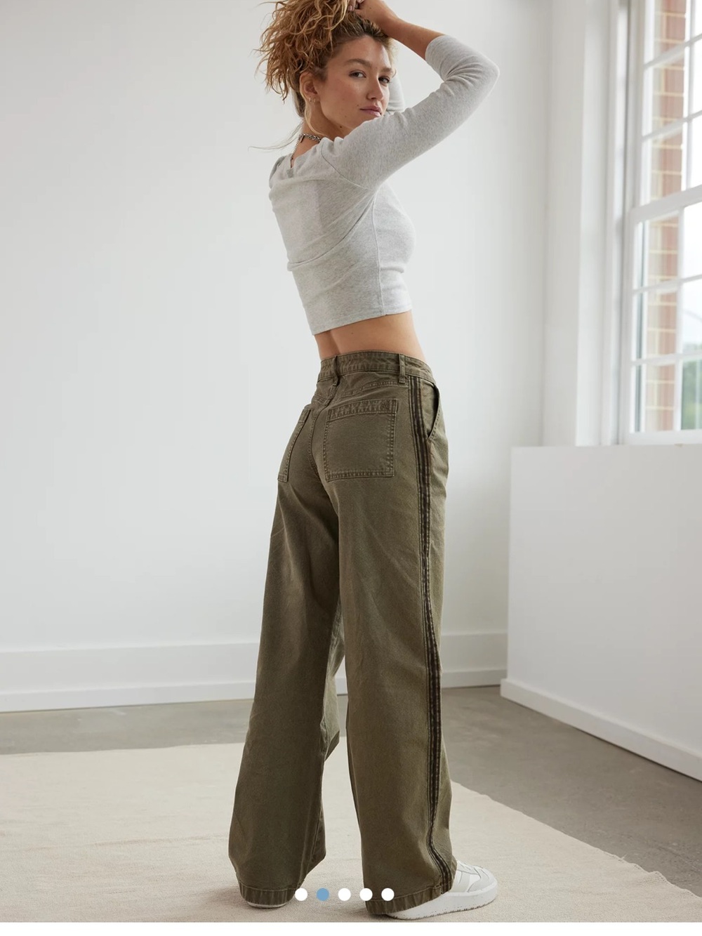 AE x The Ziegler Sisters Stretch High-Waisted Baggy Wide-Leg Pant NEW W2539 Sz 6